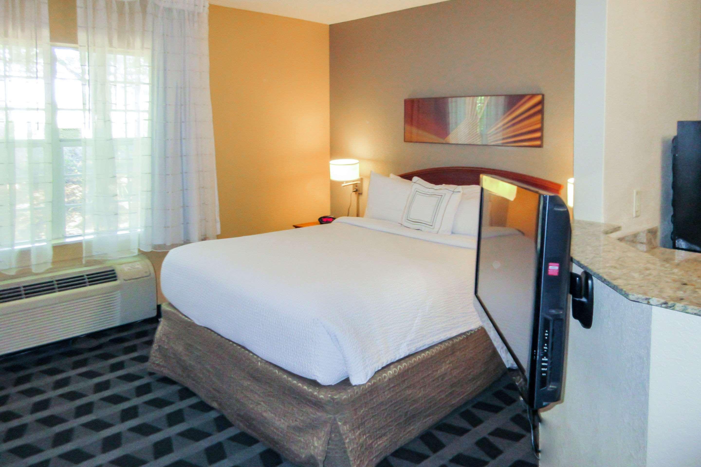 Suburban Extended Stay Hotel Greenville Haywood Mall المظهر الخارجي الصورة